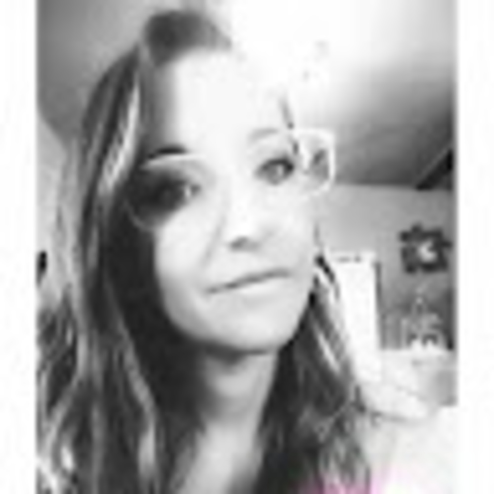 Meet your Posher, Macy